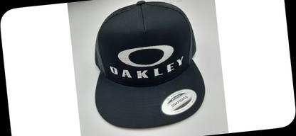 Gorra de béisbol Oakley Flat Bill Mesh Snapback bordada, color negro